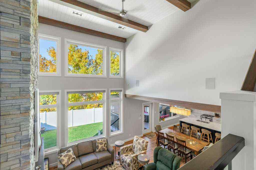 MLS® A2263994 - 41 Cole Way  in Crestview Sylvan Lake, Residential