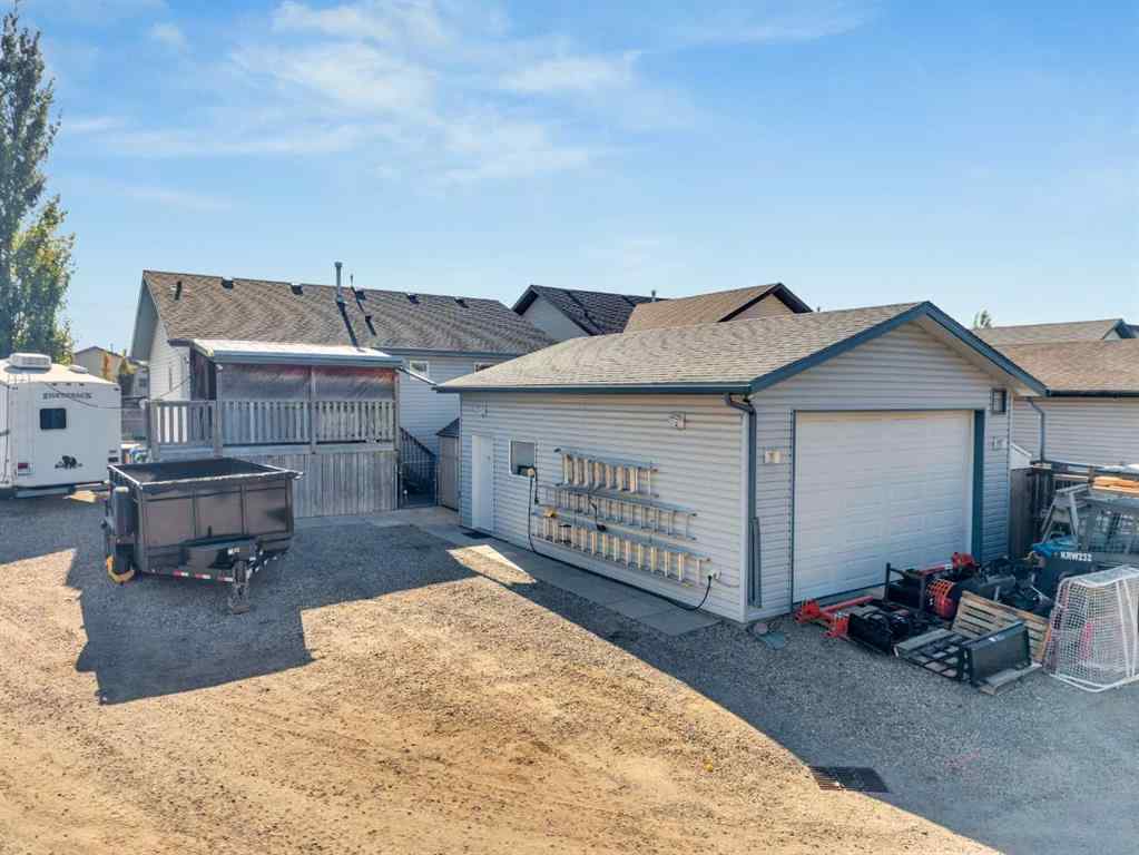 MLS® A2263996 - 86 Donald Close  in Davenport Red Deer, Residential