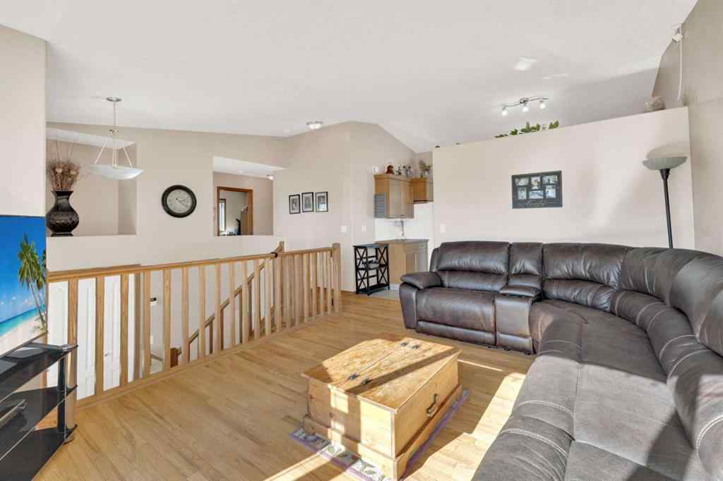 MLS® A2263996 - 86 Donald Close  in Davenport Red Deer, Residential