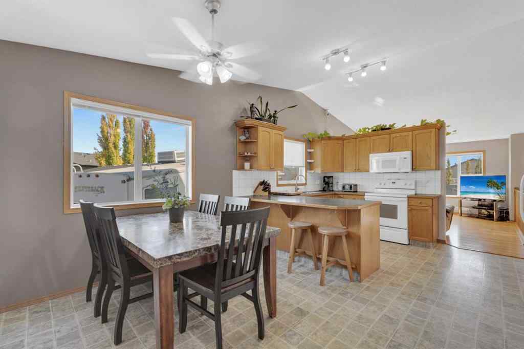 MLS® A2263996 - 86 Donald Close  in Davenport Red Deer, Residential