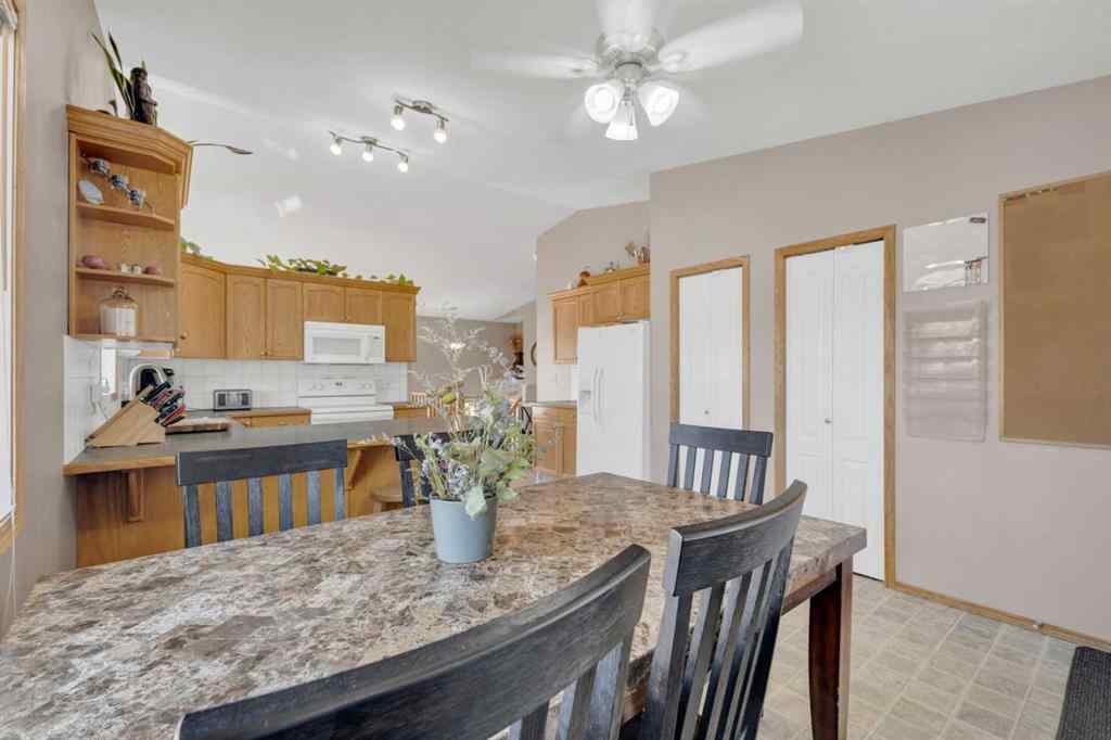 MLS® A2263996 - 86 Donald Close  in Davenport Red Deer, Residential