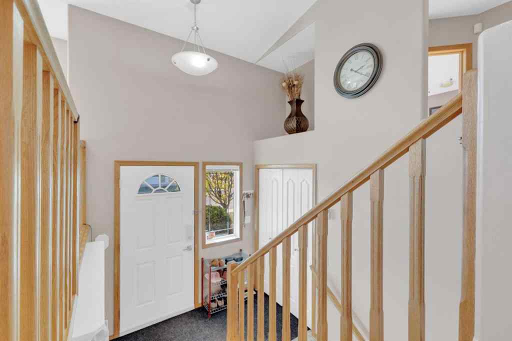 MLS® A2263996 - 86 Donald Close  in Davenport Red Deer, Residential