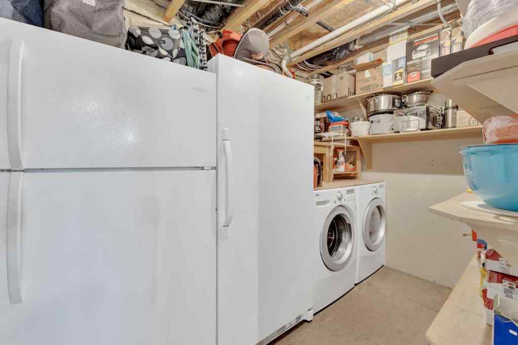 MLS® A2263996 - 86 Donald Close  in Davenport Red Deer, Residential