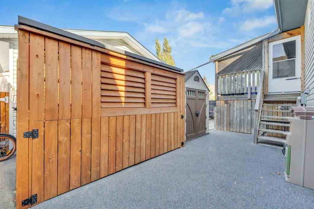 MLS® A2263996 - 86 Donald Close  in Davenport Red Deer, Residential