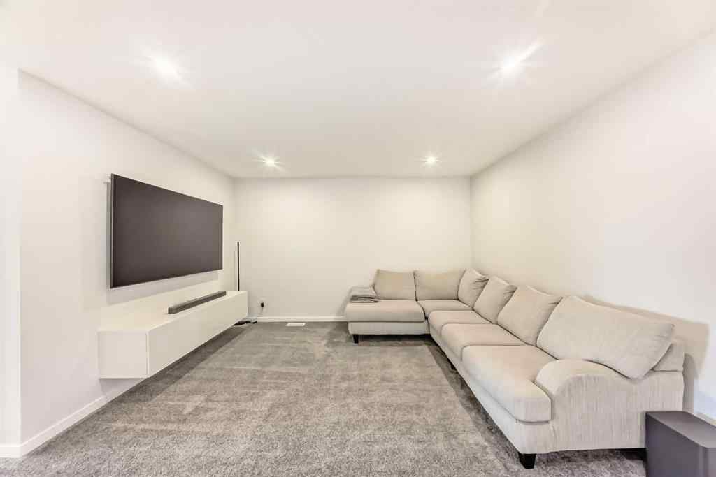 MLS® A2264000 - 16 Lucas Passage NW in Livingston Calgary, Residential