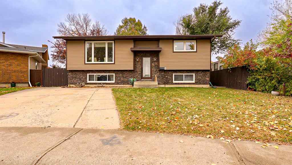 MLS® A2264001 - 37 Ross Haven Way SE in Ross Glen Medicine Hat, Residential