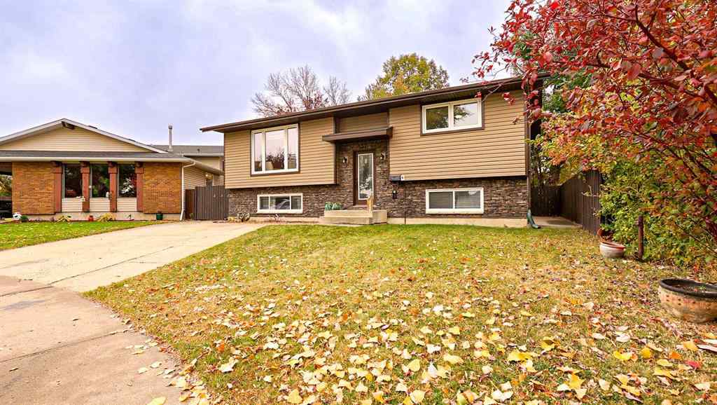 MLS® A2264001 - 37 Ross Haven Way SE in Ross Glen Medicine Hat, Residential