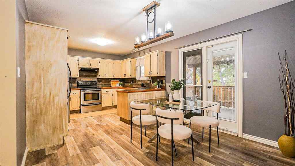 MLS® A2264001 - 37 Ross Haven Way SE in Ross Glen Medicine Hat, Residential