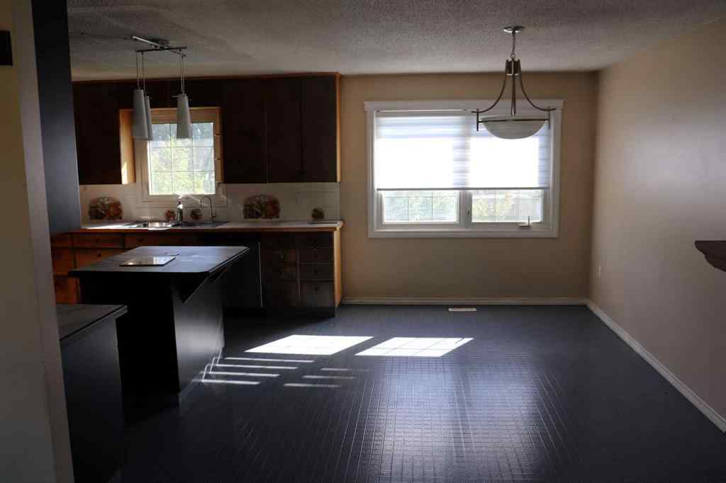 MLS® A2264003 - 5505 13 Avenue   in NONE Edson, Residential