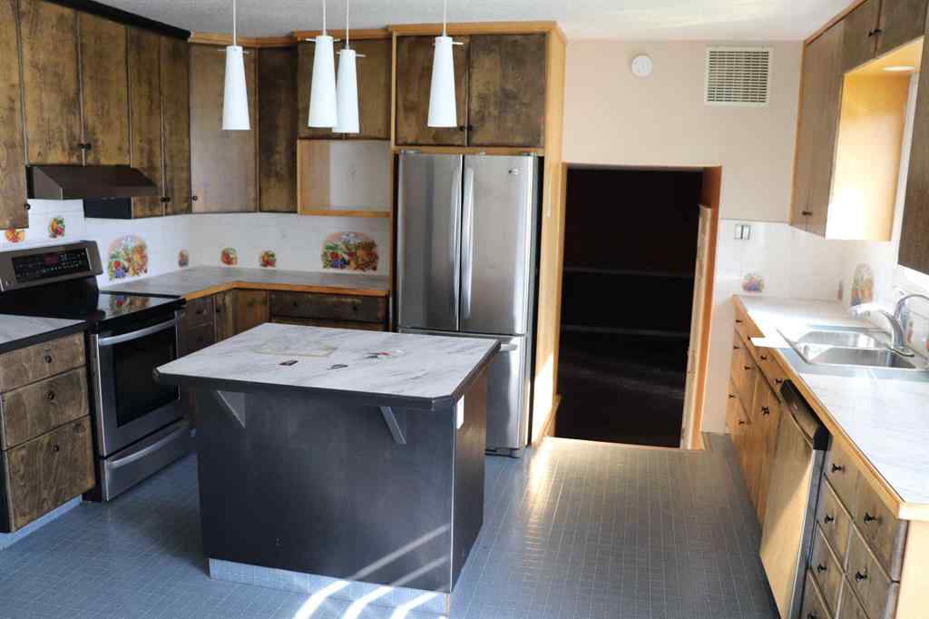 MLS® A2264003 - 5505 13 Avenue   in NONE Edson, Residential