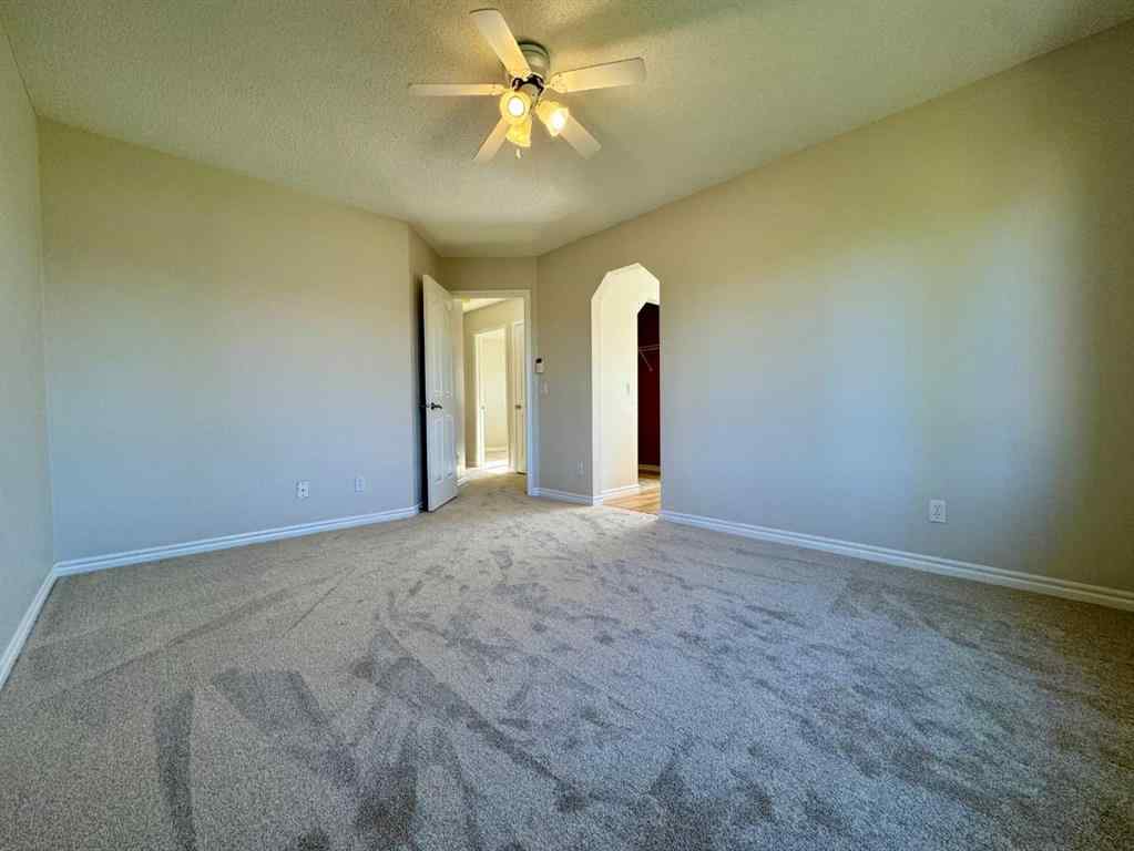 MLS® A2264005 - 70 Glensummit Close  in GlenEagles Cochrane, Residential