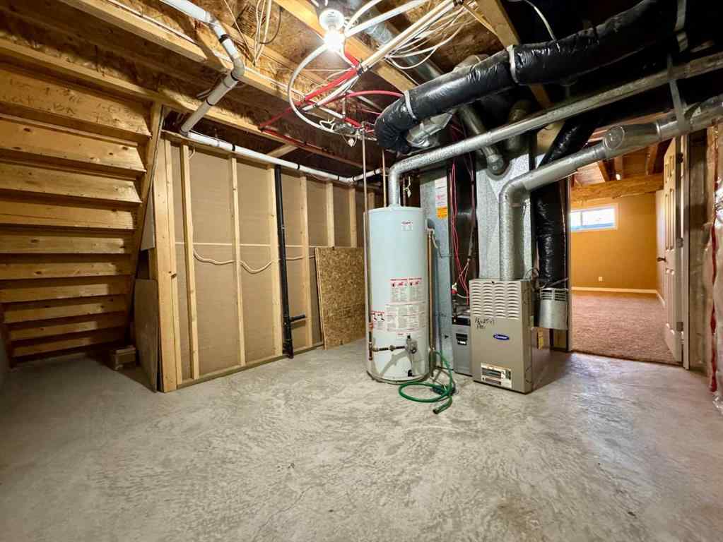 MLS® A2264005 - 70 Glensummit Close  in GlenEagles Cochrane, Residential