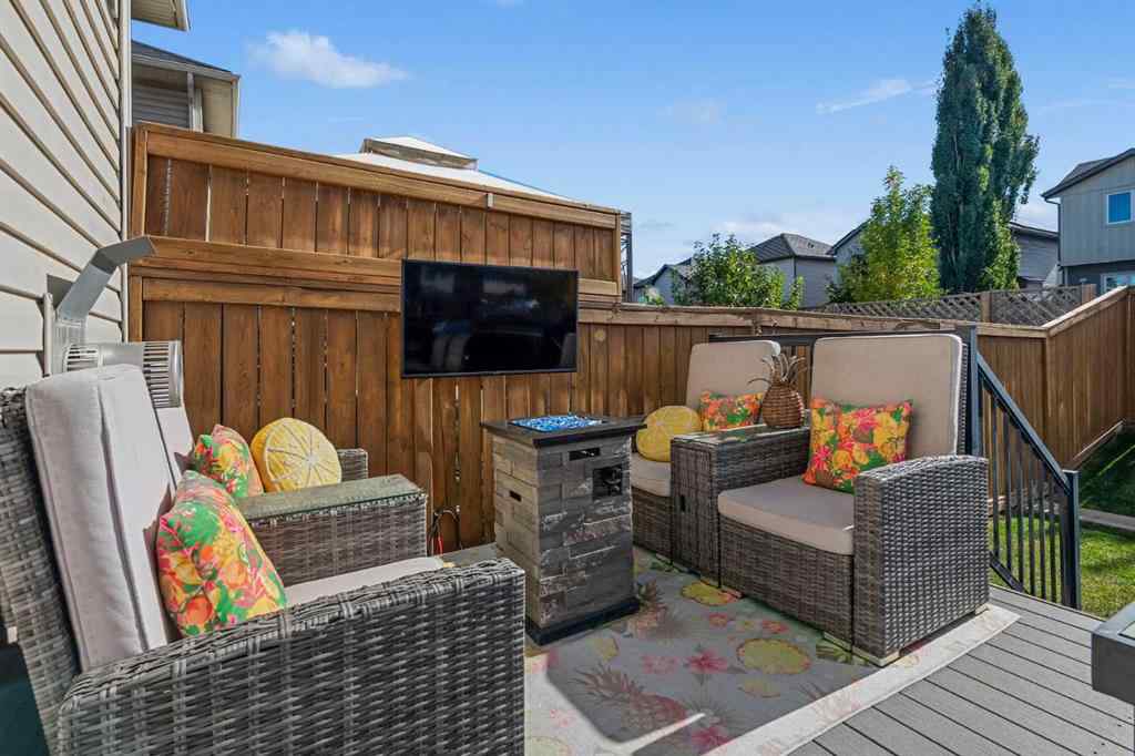 MLS® A2264010 - 510 Cranston Drive SE in Cranston Calgary, Residential