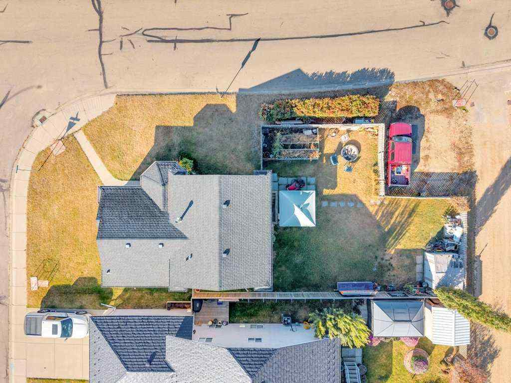 MLS® A2264011 - 73 Lansbury Close  in Lincoln Park Lacombe, Residential