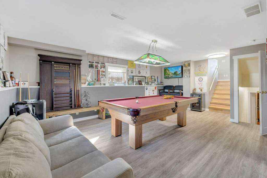 MLS® A2264011 - 73 Lansbury Close  in Lincoln Park Lacombe, Residential