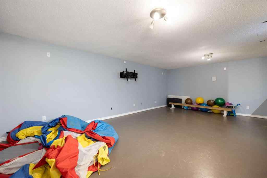 MLS® A2264012 - 7279 Draper Road  in Waterways Fort McMurray, Residential