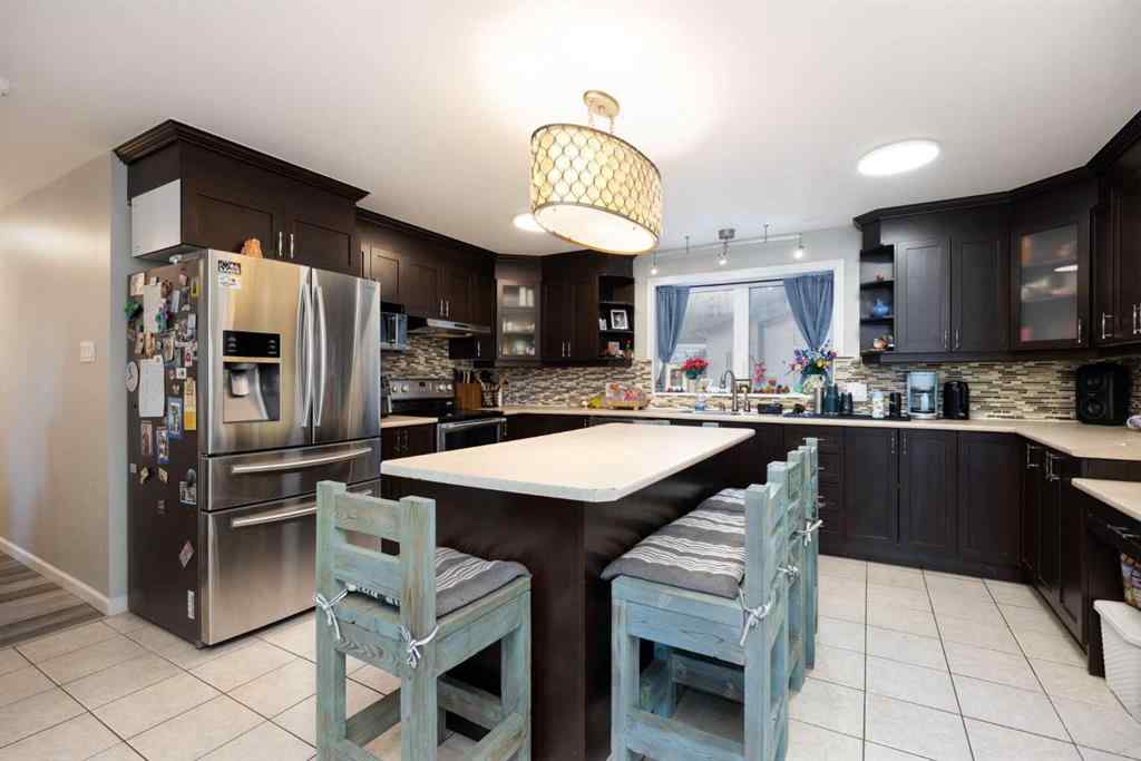 MLS® A2264012 - 7279 Draper Road  in Waterways Fort McMurray, Residential