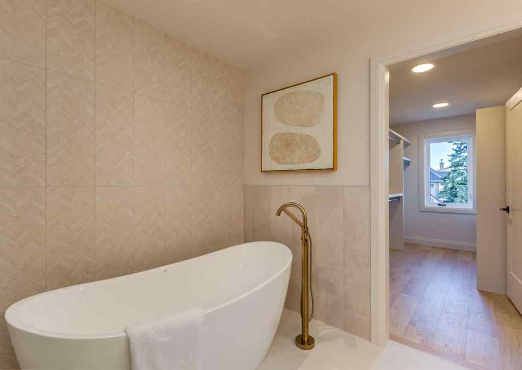 MLS® A2264014 - 2231 35 Street SW in Killarney/Glengarry Calgary, Residential