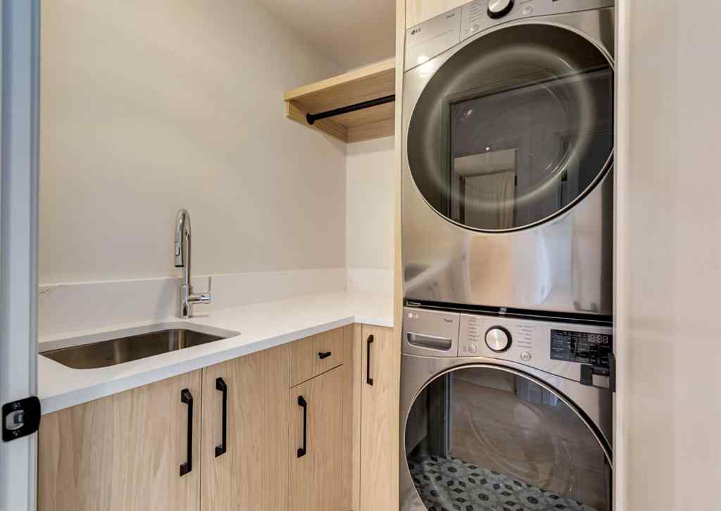 MLS® A2264014 - 2231 35 Street SW in Killarney/Glengarry Calgary, Residential