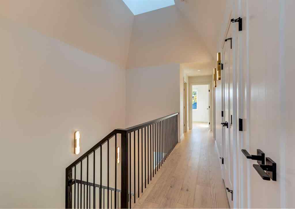 MLS® A2264014 - 2231 35 Street SW in Killarney/Glengarry Calgary, Residential