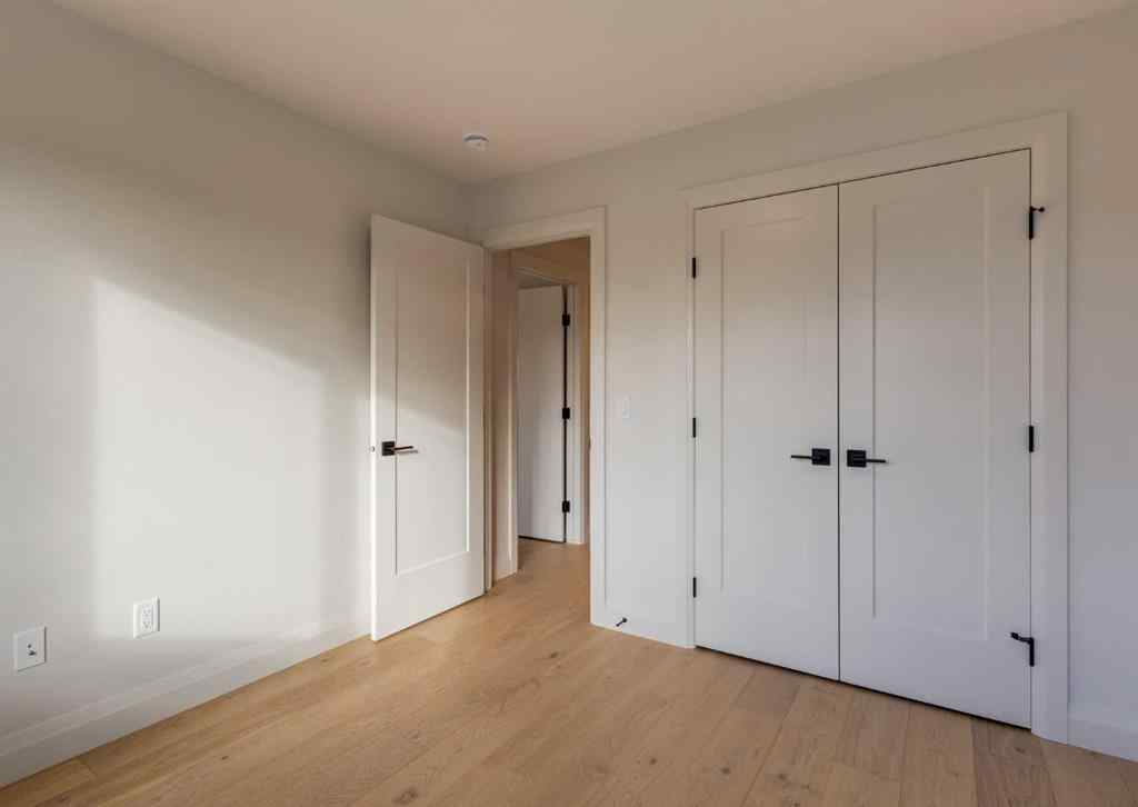 MLS® A2264014 - 2231 35 Street SW in Killarney/Glengarry Calgary, Residential