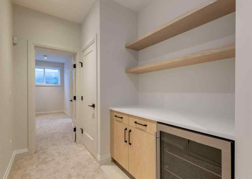 MLS® A2264014 - 2231 35 Street SW in Killarney/Glengarry Calgary, Residential