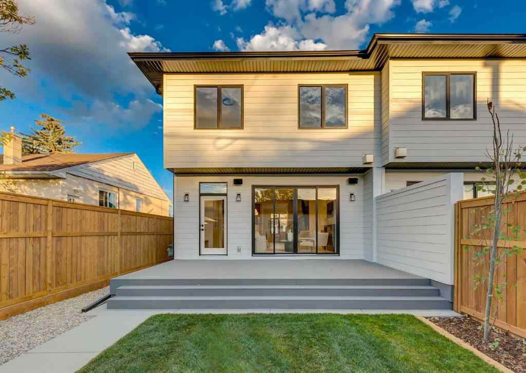 MLS® A2264014 - 2231 35 Street SW in Killarney/Glengarry Calgary, Residential