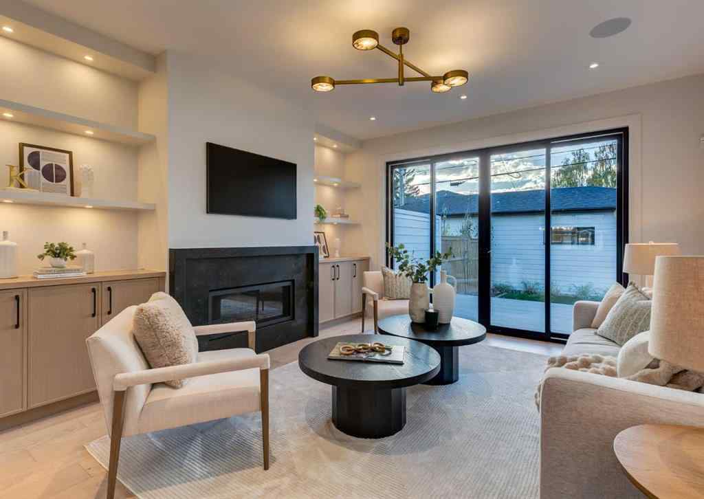 MLS® A2264014 - 2231 35 Street SW in Killarney/Glengarry Calgary, Residential