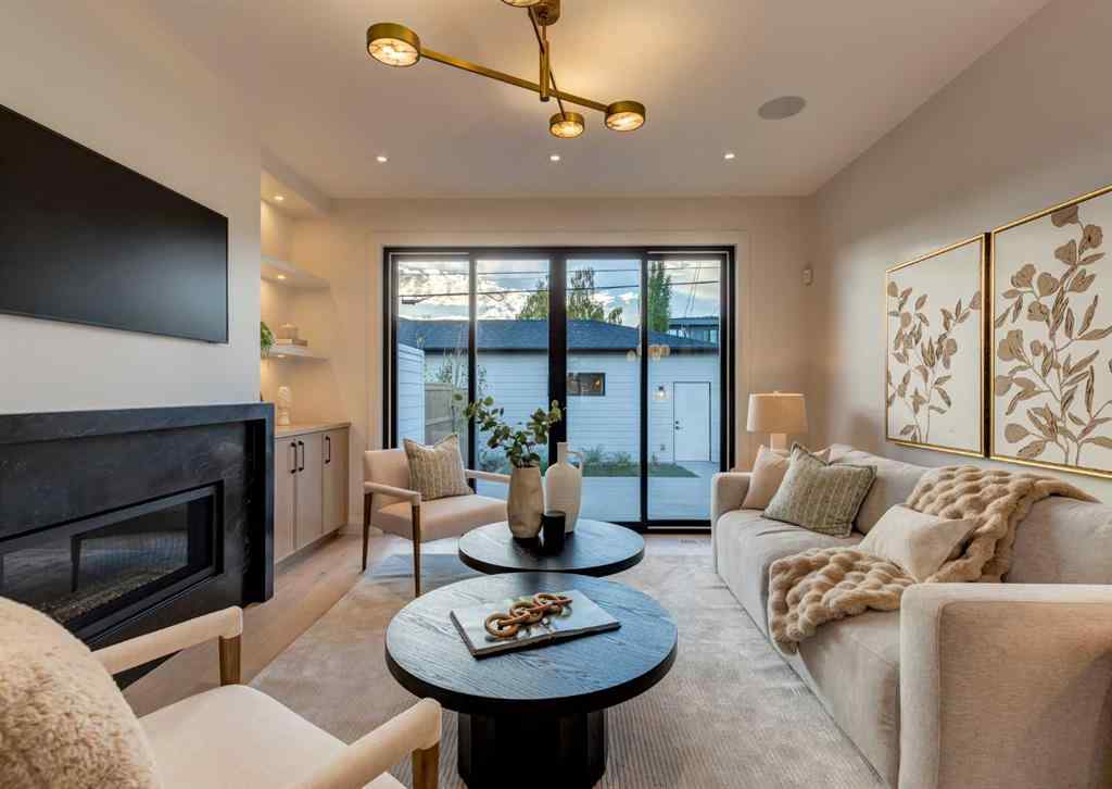 MLS® A2264014 - 2231 35 Street SW in Killarney/Glengarry Calgary, Residential