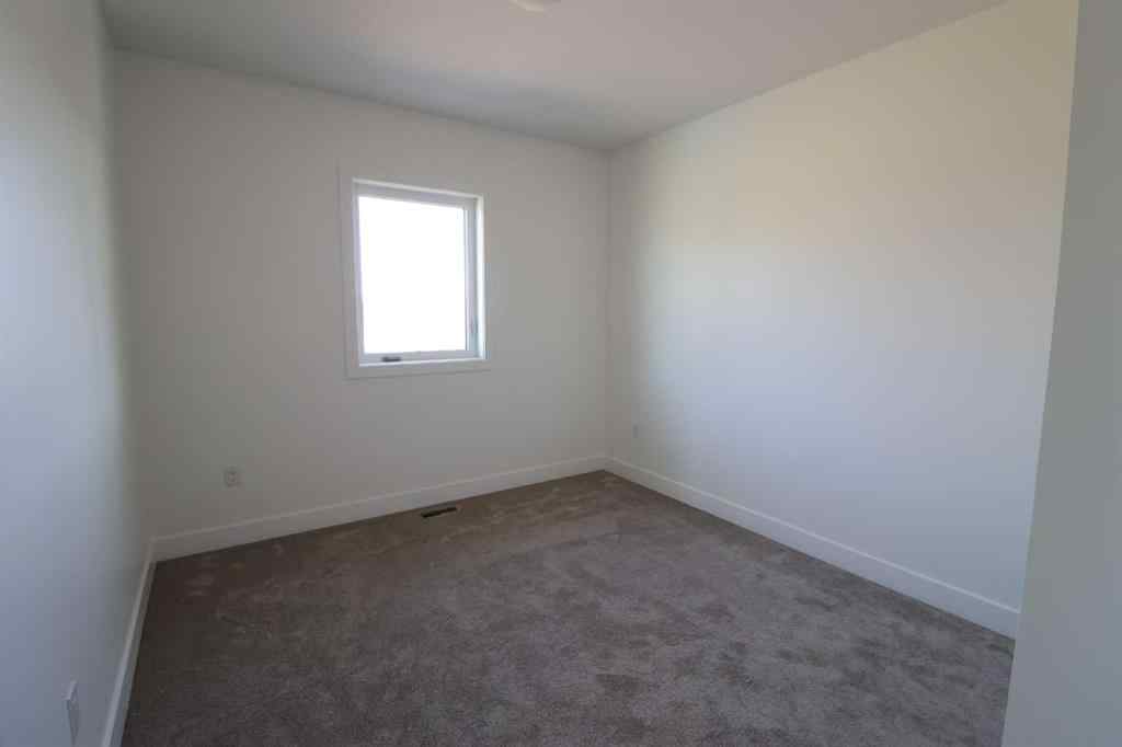 MLS® A2264017 - 327 9 St   in NONE Picture Butte, Residential