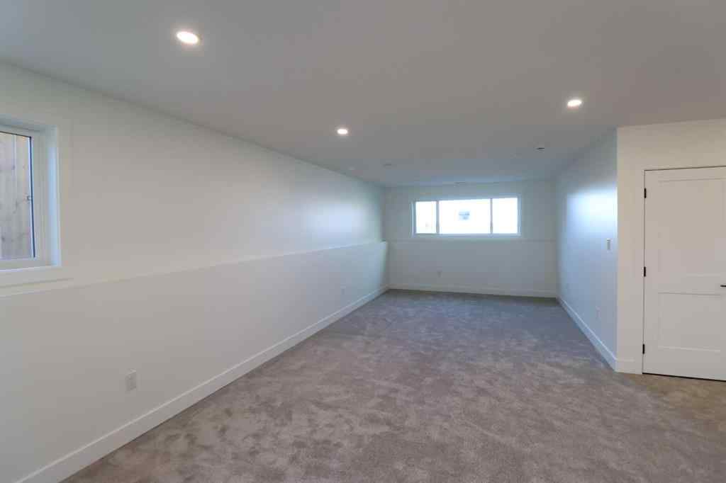 MLS® A2264017 - 327 9 St   in NONE Picture Butte, Residential