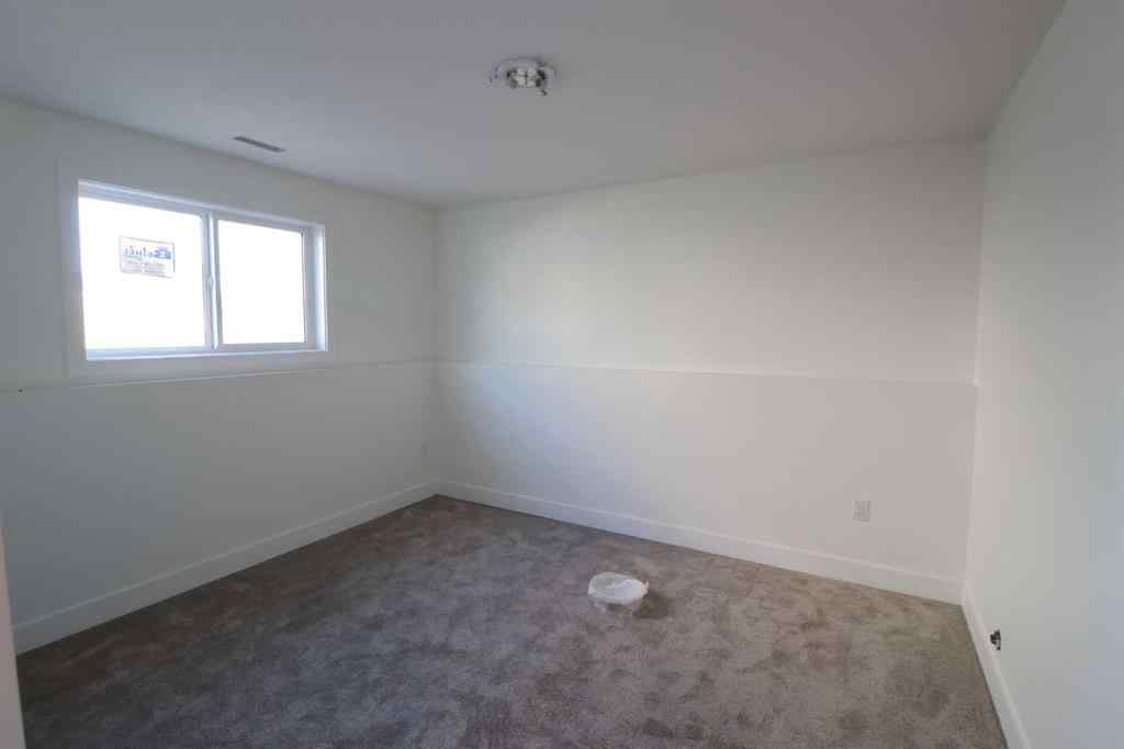 MLS® A2264017 - 327 9 St   in NONE Picture Butte, Residential