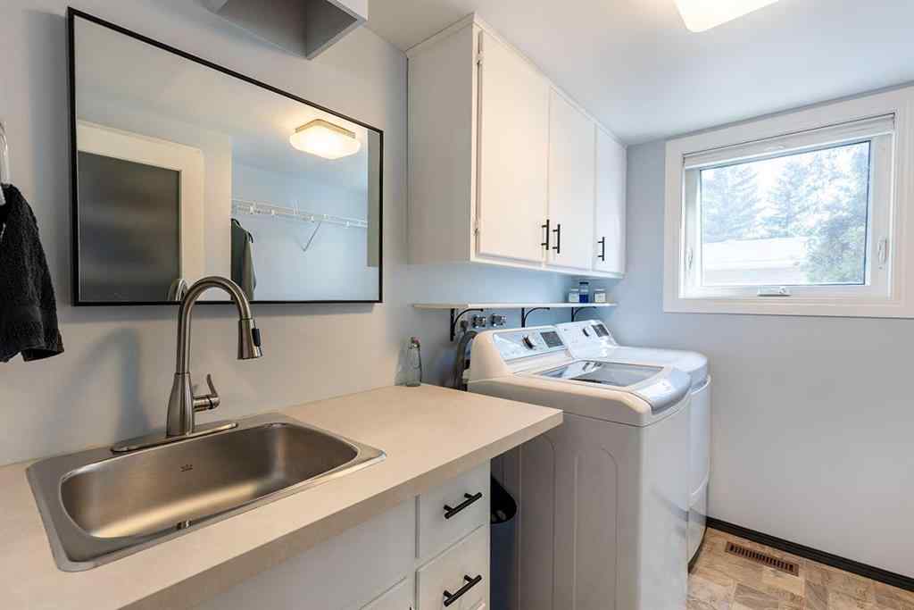 MLS® A2264018 - 854 5 Avenue  in NONE Dunmore, Residential