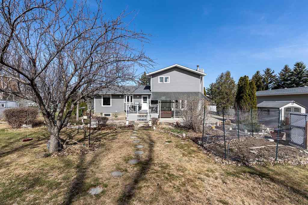 MLS® A2264018 - 854 5 Avenue  in NONE Dunmore, Residential