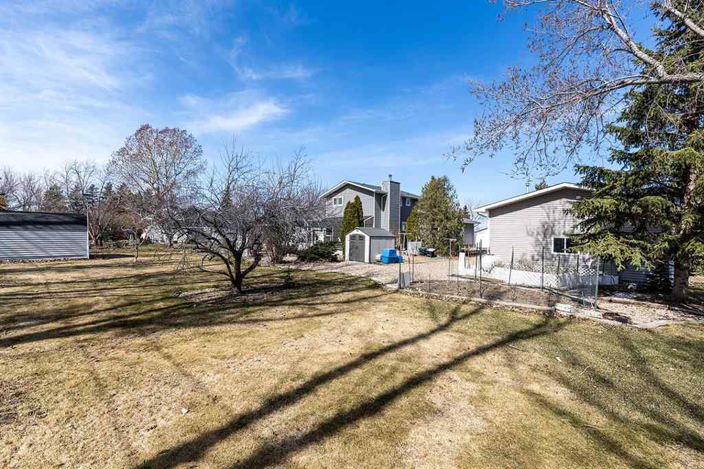 MLS® A2264018 - 854 5 Avenue  in NONE Dunmore, Residential
