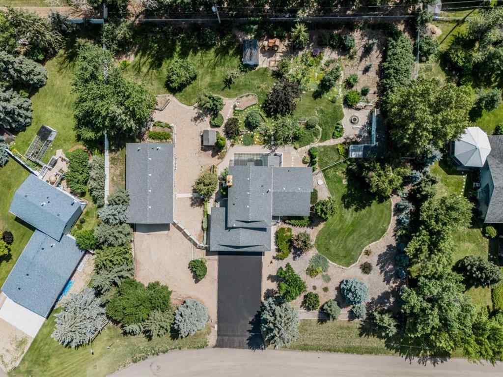 MLS® A2264018 - 854 5 Avenue  in NONE Dunmore, Residential