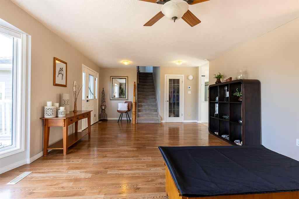 MLS® A2264018 - 854 5 Avenue  in NONE Dunmore, Residential