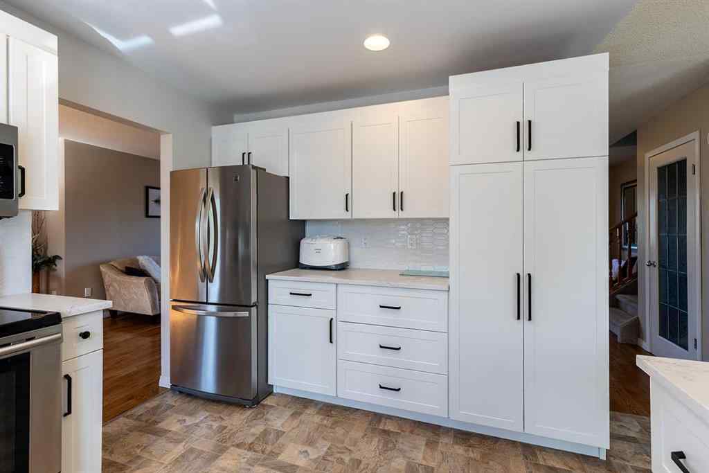 MLS® A2264018 - 854 5 Avenue  in NONE Dunmore, Residential