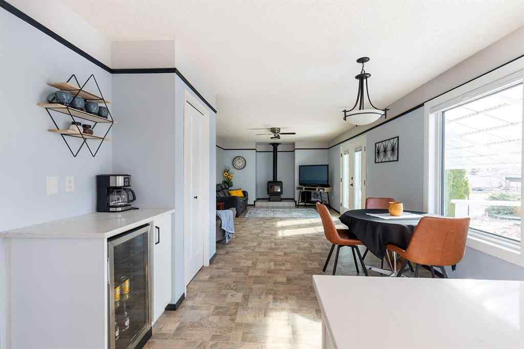 MLS® A2264018 - 854 5 Avenue  in NONE Dunmore, Residential