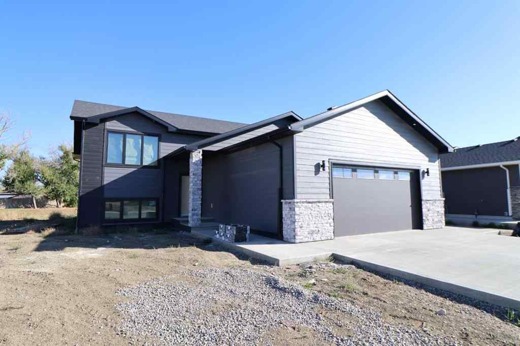 MLS® A2264020 - 329 9 st   in NONE Picture Butte, Residential