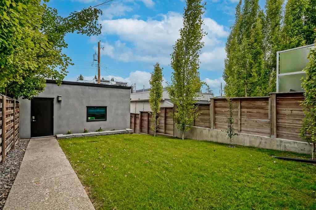 MLS® A2264023 - 1928 27 Avenue SW in South Calgary Calgary, Residential