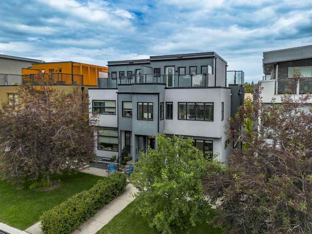 MLS® A2264023 - 1928 27 Avenue SW in South Calgary Calgary, Residential