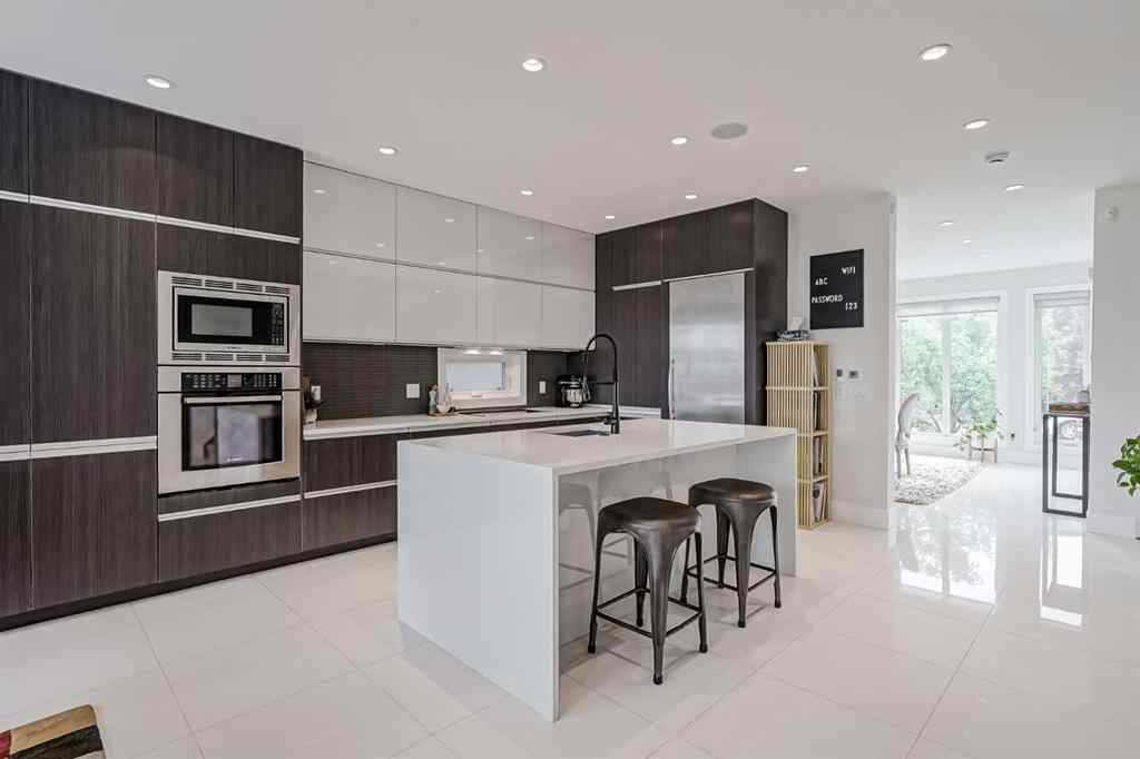 MLS® A2264023 - 1928 27 Avenue SW in South Calgary Calgary, Residential