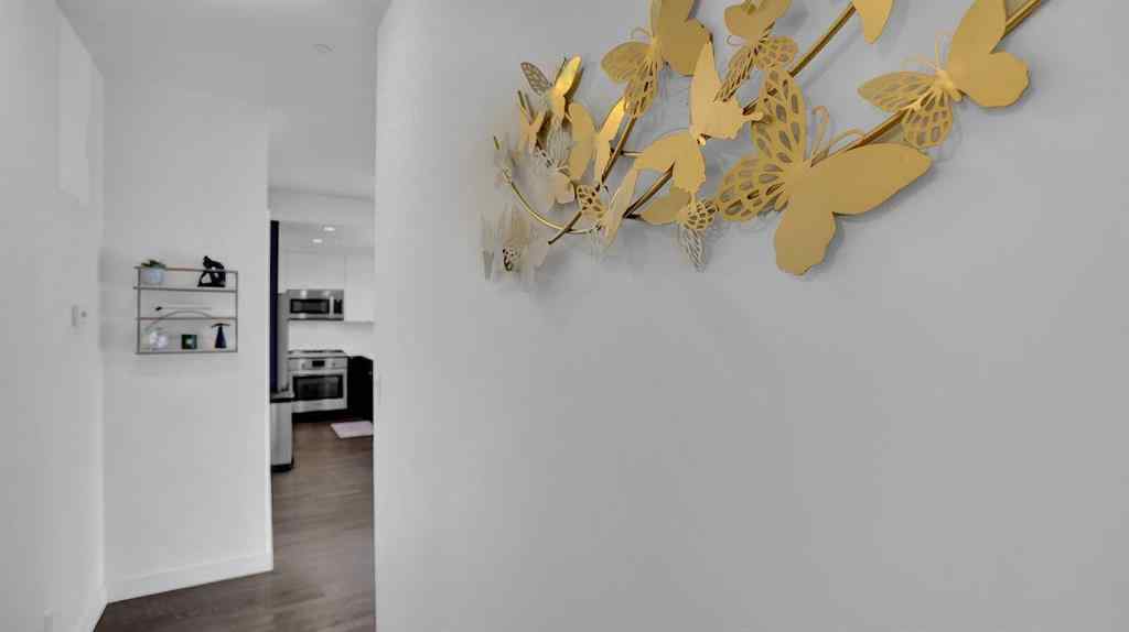 MLS® A2264024 - Unit #212 305 18 Avenue SW in Mission Calgary, Residential