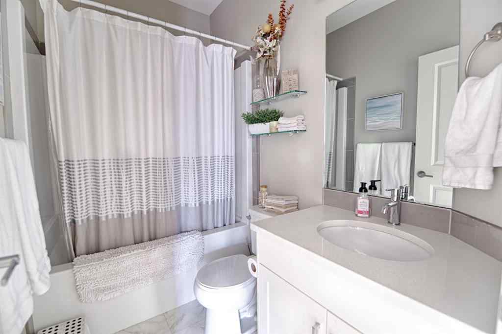 MLS® A2264026 - 1000 Atlantic Lookout W in The Crossings Lethbridge, Residential