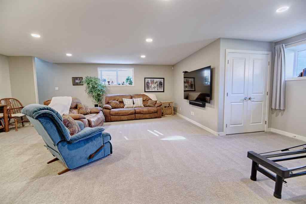 MLS® A2264026 - 1000 Atlantic Lookout W in The Crossings Lethbridge, Residential