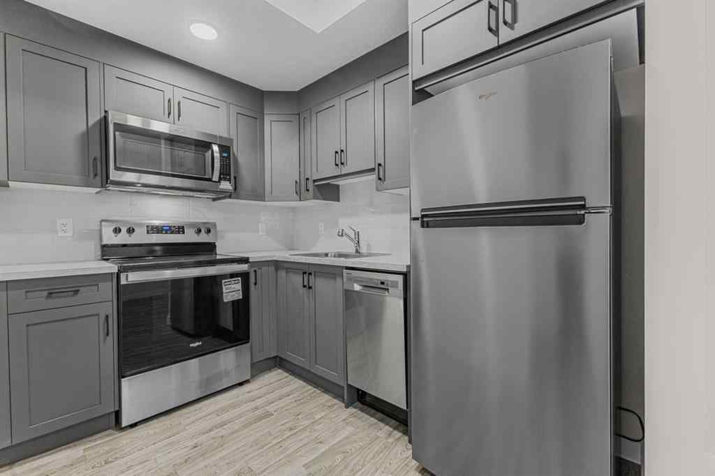 MLS® A2264027 - 33 BELMONT Drive SW in Belmont Calgary, Residential