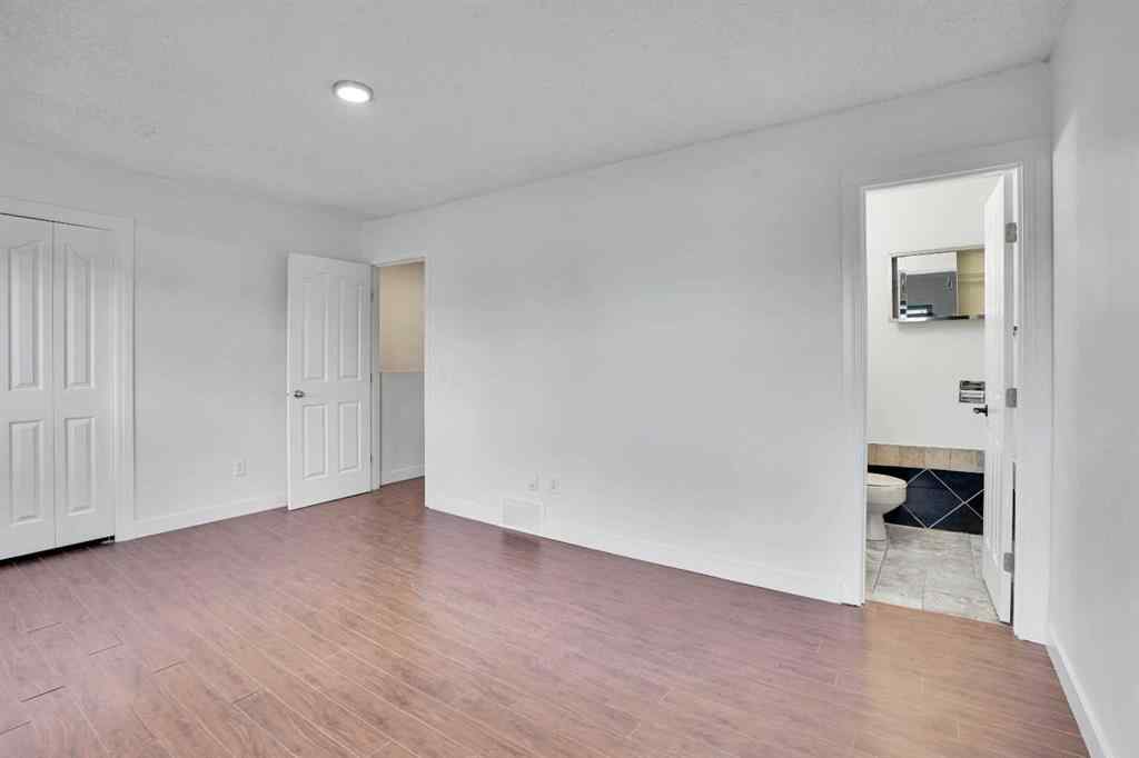 MLS® A2264028 - 26 Falmead Bay NE in Falconridge Calgary, Residential