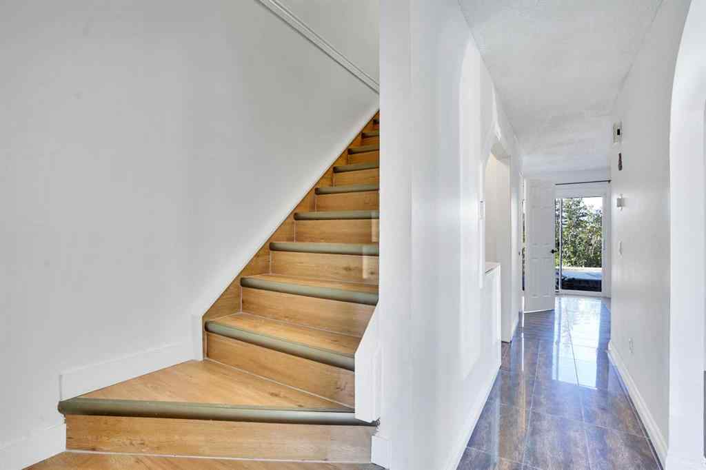 MLS® A2264028 - 26 Falmead Bay NE in Falconridge Calgary, Residential