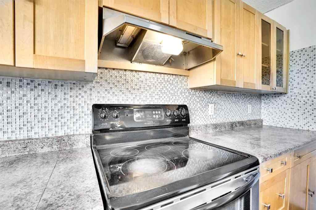 MLS® A2264028 - 26 Falmead Bay NE in Falconridge Calgary, Residential